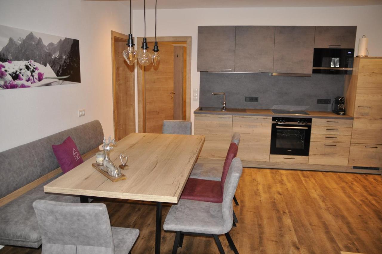 Herzis Appartements ヴァークライン エクステリア 写真
