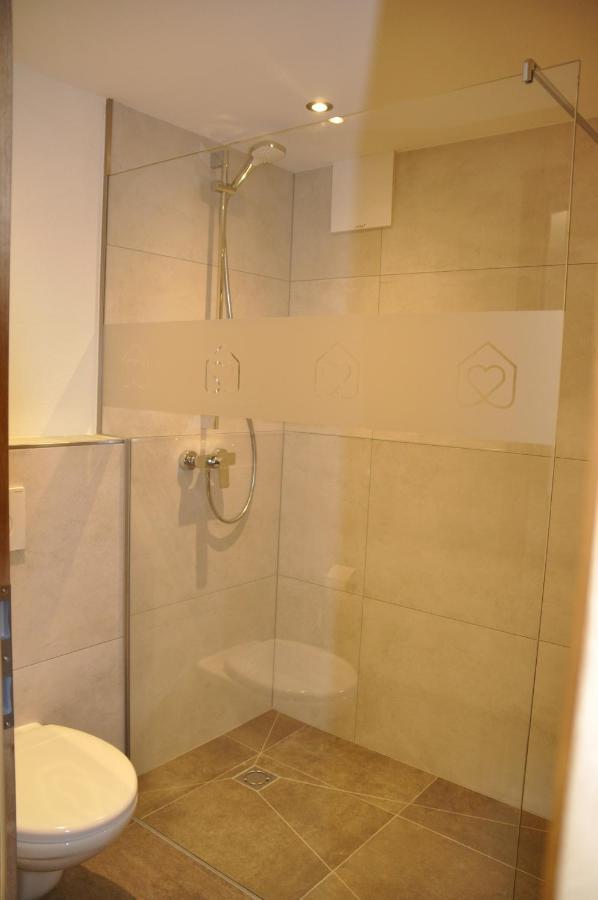 Herzis Appartements ヴァークライン エクステリア 写真
